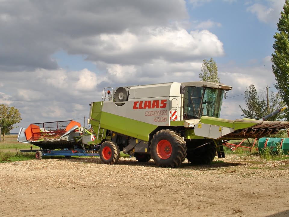 Claas Lexion 405