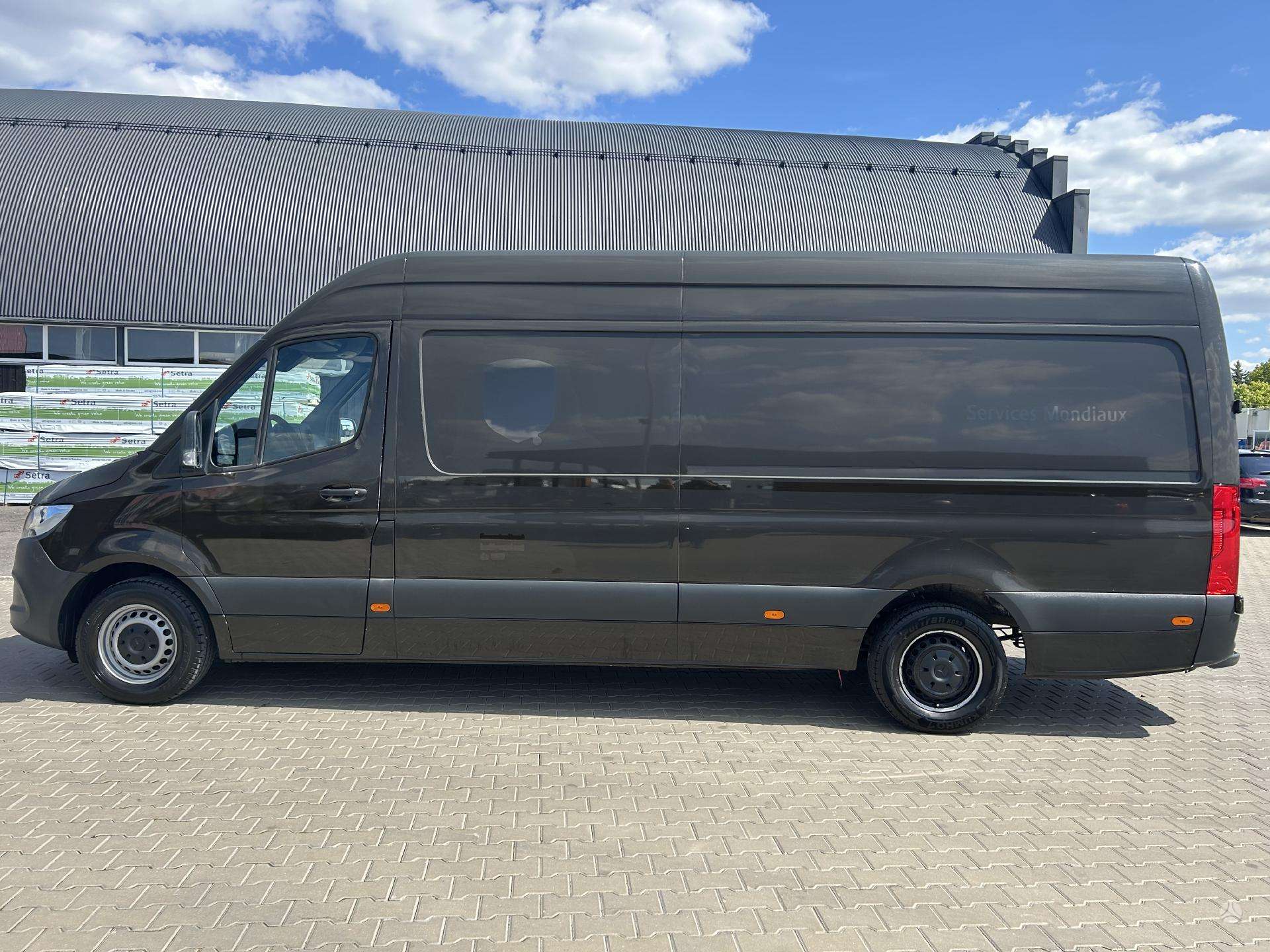 Mercedes-Benz Sprinter